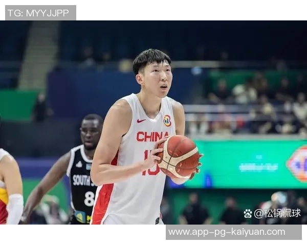 周琦成功恢复腰伤重返球队陈盈骏回京接受治疗备战新赛季 周琦成功恢复腰伤重返球队陈盈骏回京接受治疗备战新赛季