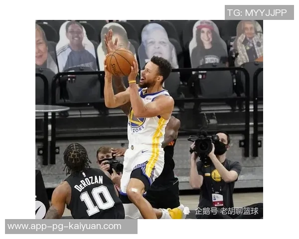 恩里克谈朗斯半程冠军激励球队强调球星应为团队贡献力量 恩里克谈朗斯半程冠军激励球队强调球星应为团队贡献力量