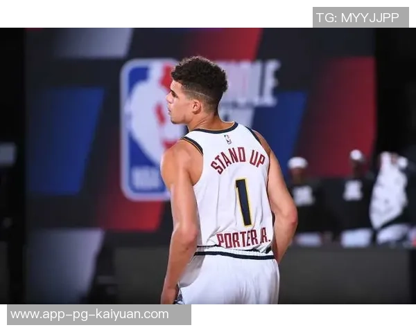 小迈克尔波特表现出色20投9中斩获28分三分球命中率高达417 小迈克尔波特表现出色20投9中斩获28分三分球命中率高达417